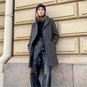 Aritzia Wilfred | Cocoon Coat Wool & Cashmere Blend  | M